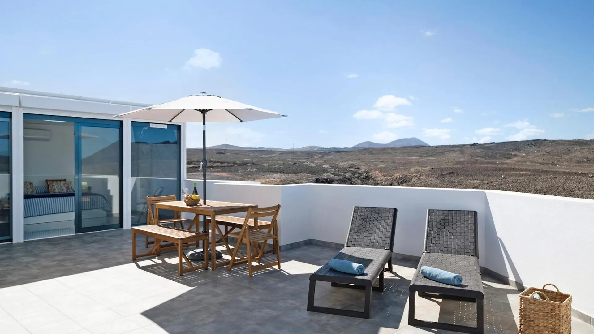 Villa Triton 6 La Santa 0*,  España
